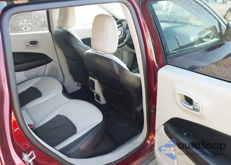 2021 Jeep Compass Limited 4X4 z USA, uszkodzony, nr VIN 3C4NJDCB4MT525885